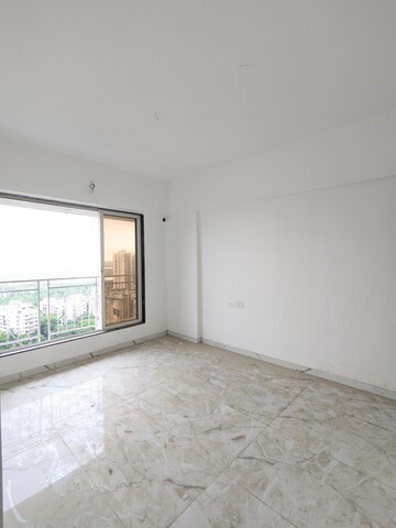 2 BHK Apartment For Rent in Dharti Presidio, Malad West