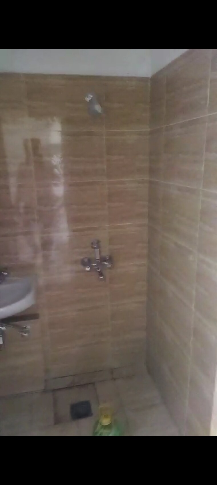 Bathroom, bptp-park-floors-i 3 Bedroom 180 Sq.Yd. Apartment In Sector 77 Faridabad 8879167