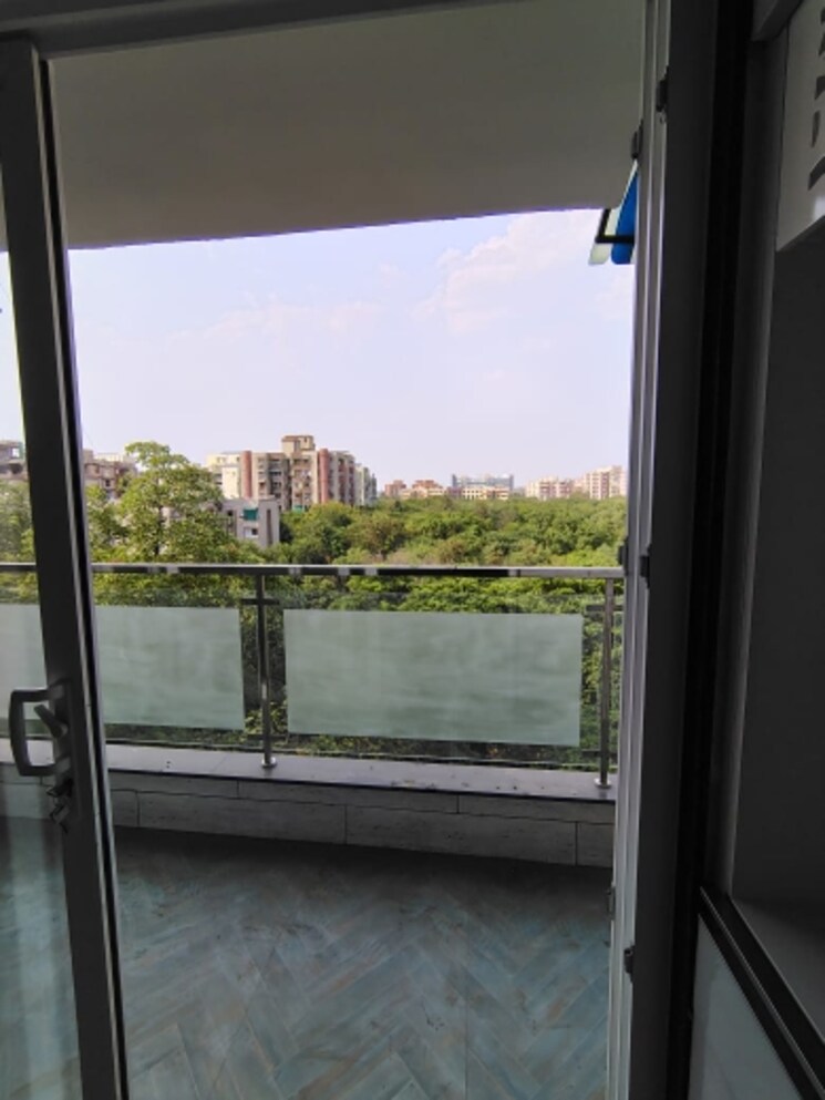 Balcony, sector 4 dwarka 4 Bedroom 2500 Sq.Ft. Apartment In Sector 4 Dwarka Delhi 8879231