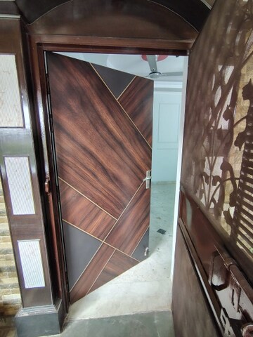 Balcony in 4 BHK Apartment at Sector 4 Dwarka – for Rent
