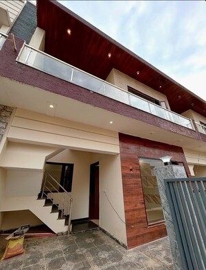 2.5 BHK Builder Floor For Sale in Sector 35