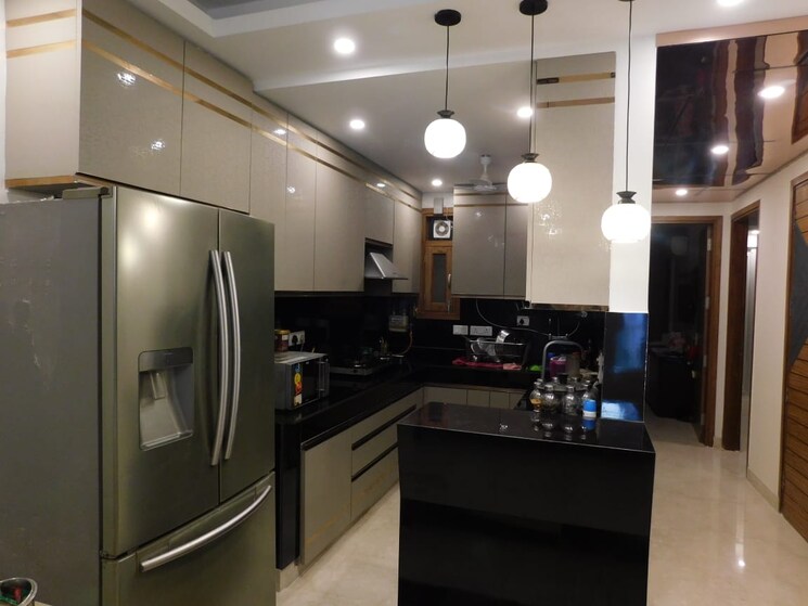 Kitchen, uday park 3 Bedroom 217 Sq.Yd. Builder Floor In Uday Park Delhi 8879326