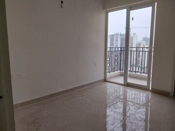 3 BHK Apartment For Sale in Signature Global Golf Greens, Sector 79