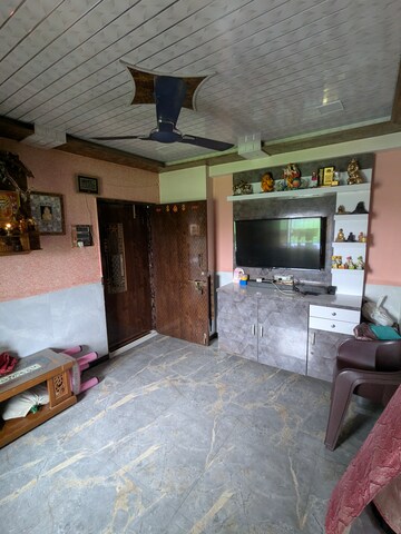 Living Room in 1 BHK Apartment at Nakshatra Heights, Kandivali West – for Rent