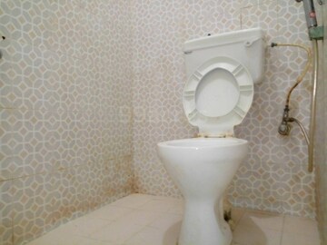 Bathroom in 1 BHK Independent House at Rt Nagar – for Rent