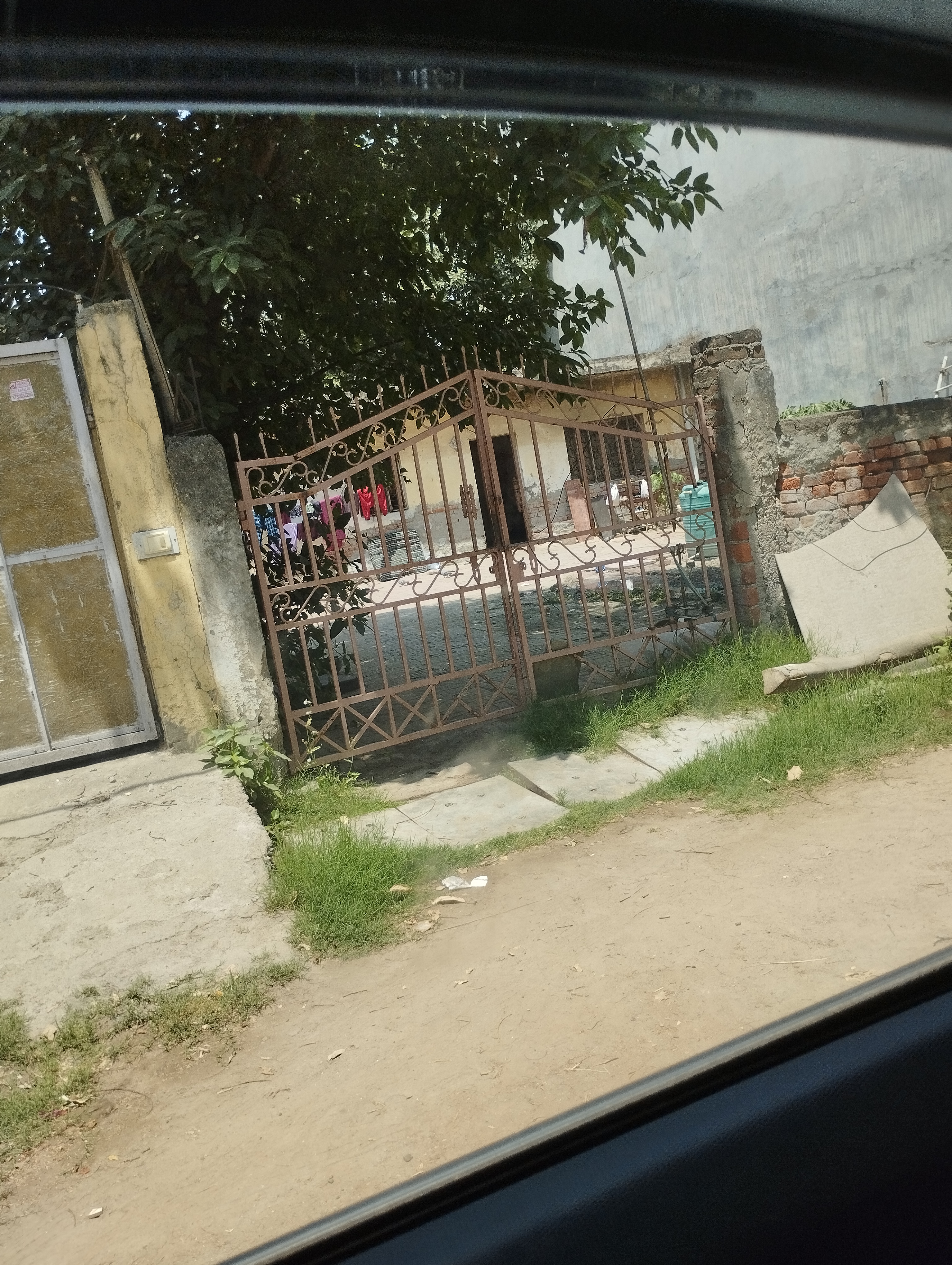 Plot For Sale in Sector 99