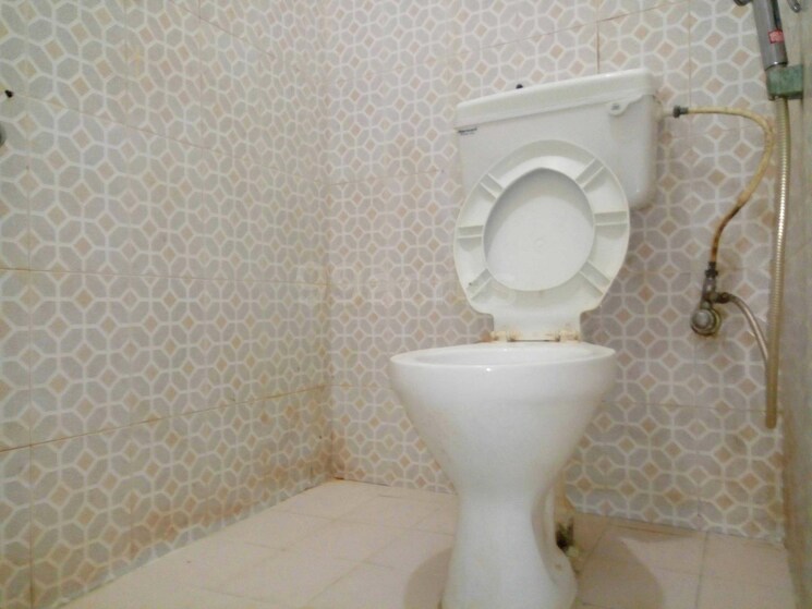 Bathroom, rt nagar 1 Bedroom 730 Sq.Ft. Independent House In Rt Nagar Bangalore 8879555