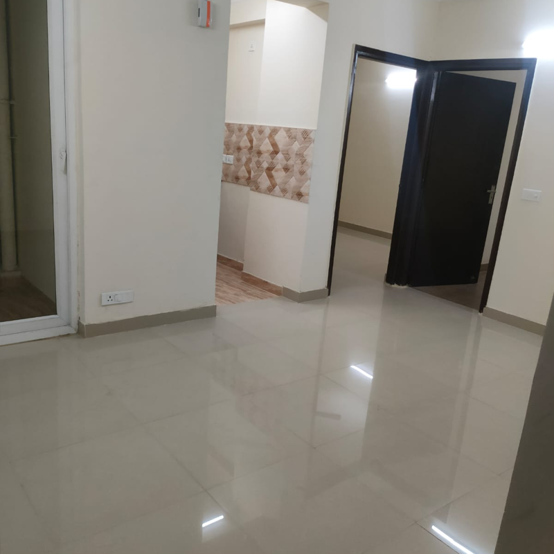 2 BHK Apartment For Sale in Amrapali Leisure Park