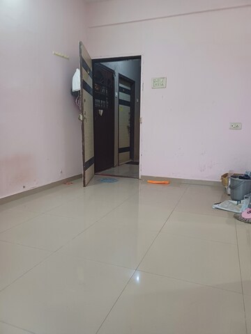 Room in 1 BHK Apartment at Ghansoli – for Rent