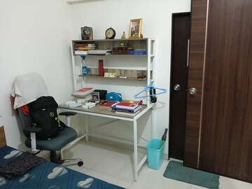 Master Bedroom in 1 BHK Apartment at Bhoomi Samarth B Wing, Goregaon East – for Rent