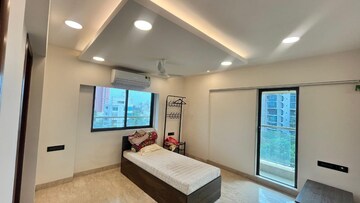 Bedroom in 1 BHK Builder Floor at Juhu – for Rent