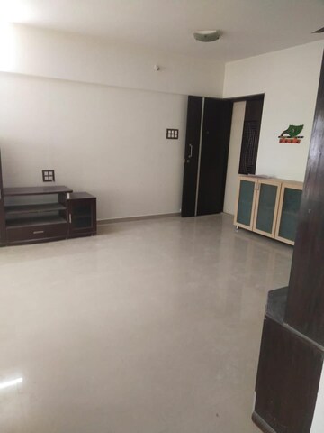 Room in 1 BHK Builder Floor at Juhu – for Rent