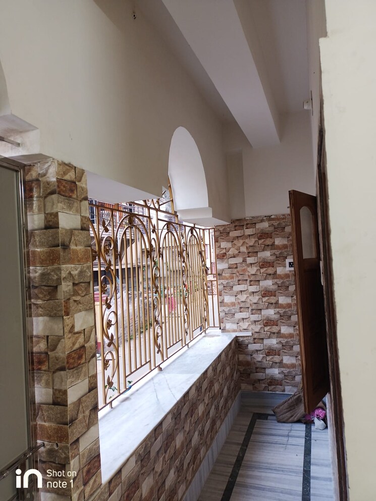 Balcony, dum dum 1 Bedroom 500 Sq.Ft. Independent House In Dum Dum Kolkata 8879793