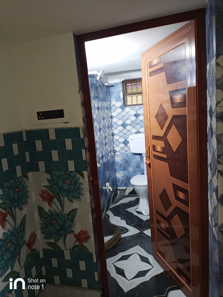 Bathroom, dum dum 1 Bedroom 500 Sq.Ft. Independent House In Dum Dum Kolkata 8879793