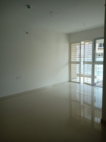 Room in 2 BHK Apartment at Empire Square, Chinchwad – for Rent