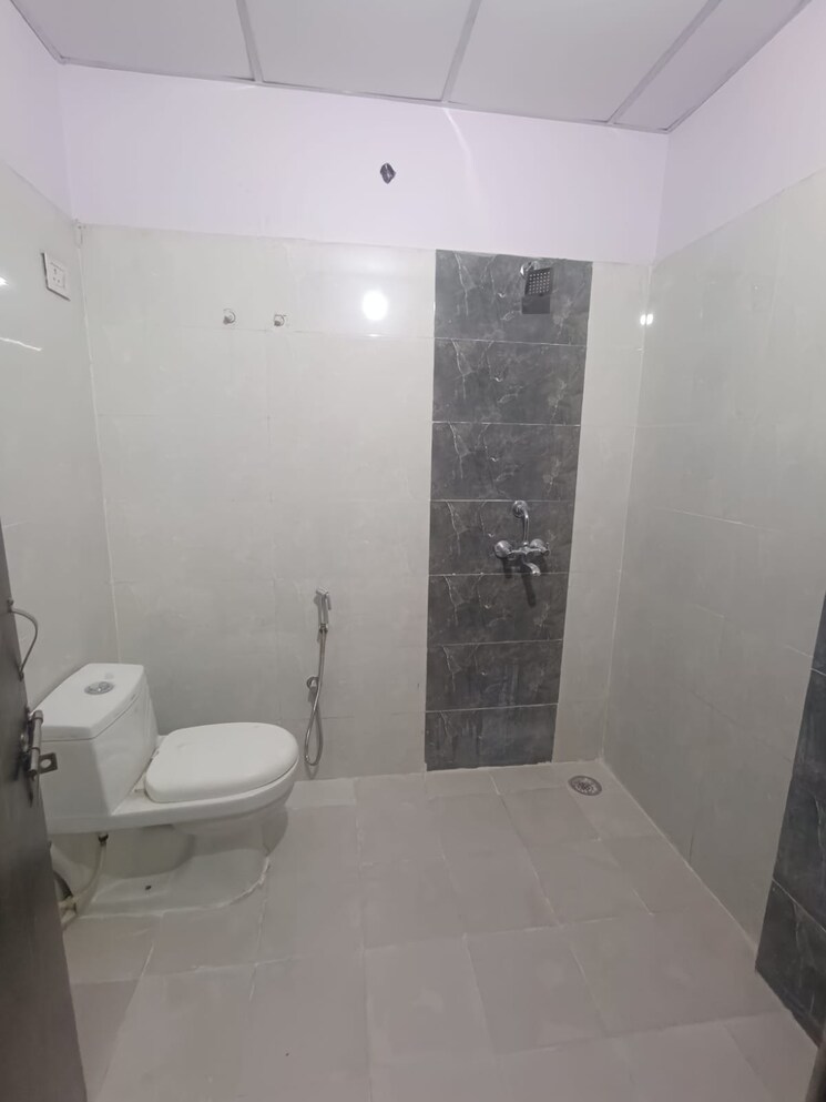 Bathroom, chhatikara 2 Bedroom 1135 Sq.Ft. Apartment In Chhatikara Vrindavan 8879874
