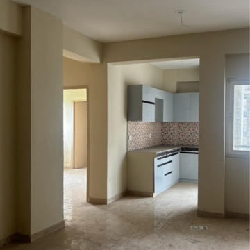 Room in 2 BHK Apartment at Advitya Homes, Sector 149 – for Rent