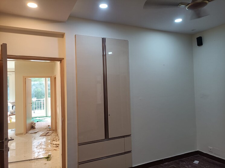 Room, emaar-palm-hills 3 Bedroom 1450 Sq.Ft. Apartment In Sector 77 Gurgaon 8879992