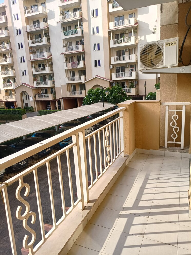 Balcony, emaar-palm-hills 3 Bedroom 1450 Sq.Ft. Apartment In Sector 77 Gurgaon 8879992