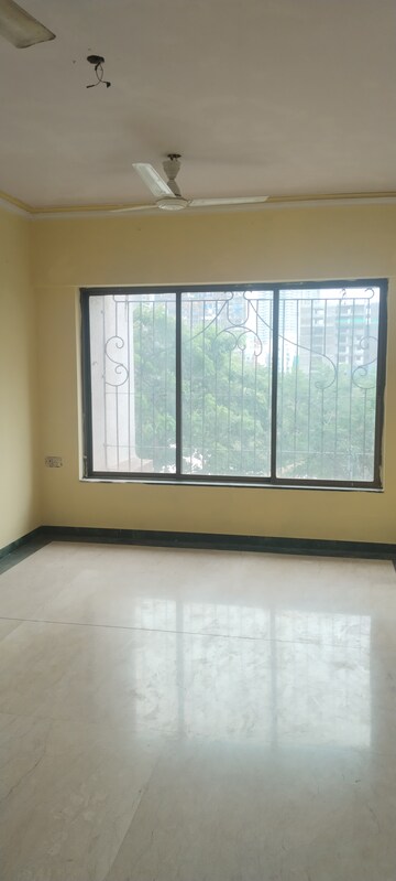 2 BHK Apartment For Rent in Laxmi Royal Classic, Mulund West