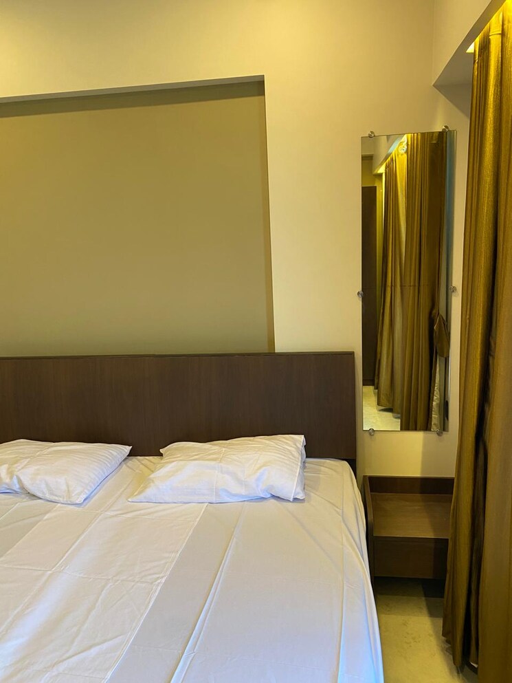 Bedroom, juhu 1 Bedroom 440 Sq.Ft. Builder Floor In Juhu Mumbai 8879991