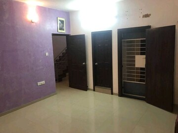 Room in 4 BHK Villa at Baiyappanahalli – for Sale
