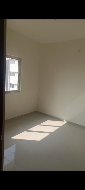 1 BHK Apartment For Rent in Omkar Signet, Malad East