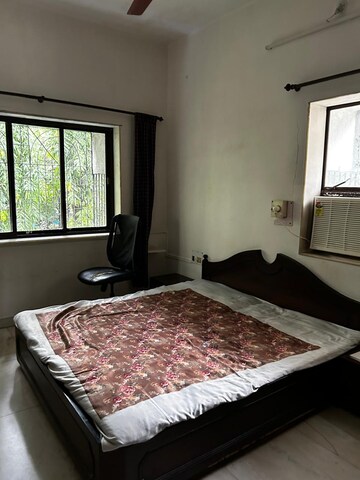 Bedroom in 2 BHK Builder Floor at Juhu – for Rent