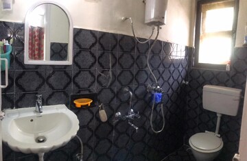 Bathroom in 2 BHK Builder Floor at Juhu – for Rent
