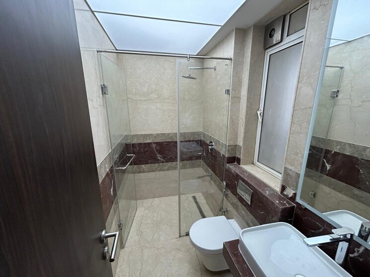 Bathroom, kalpataru-radiance 2 Bedroom 900 Sq.Ft. Apartment In Goregaon West Mumbai 8880039