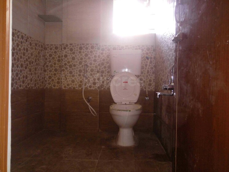 Bathroom, rt nagar 1 Bedroom 780 Sq.Ft. Independent House In Rt Nagar Bangalore 8880074