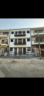 6 BHK + Pooja Room 200 Sq.Yd. Independent House in 8 Marla Kothi Triple Stor