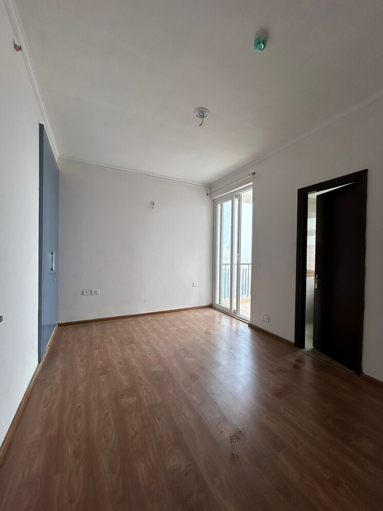 Room, amrapali-riverview 3 Bedroom 1145 Sq.Ft. Apartment In Amrapali Leisure Valley Greater Noida 8880238