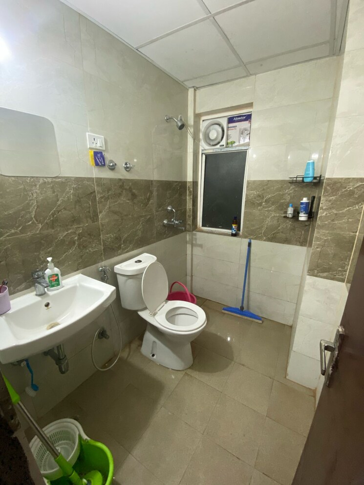 Master Bedroom, amrapali-riverview 3 Bedroom 1145 Sq.Ft. Apartment In Amrapali Leisure Valley Greater Noida 8880238