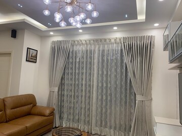 Team Area in 3 BHK Apartment at Mapsko Mount Ville, Sector 79 – for Rent