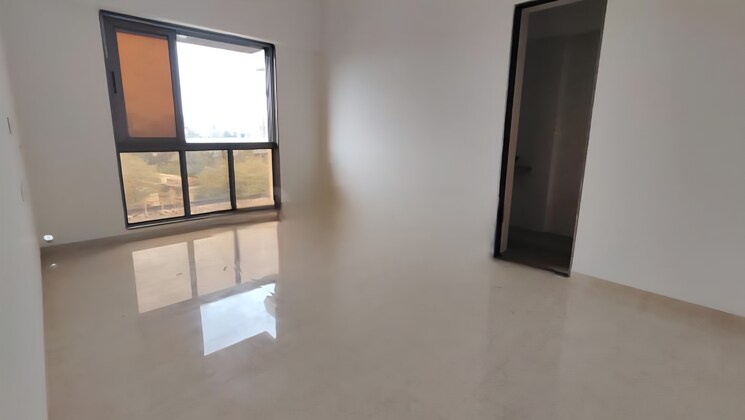 Room, andheri west 3 Bedroom 900 Sq.Ft. Apartment In Andheri West Mumbai 8880271