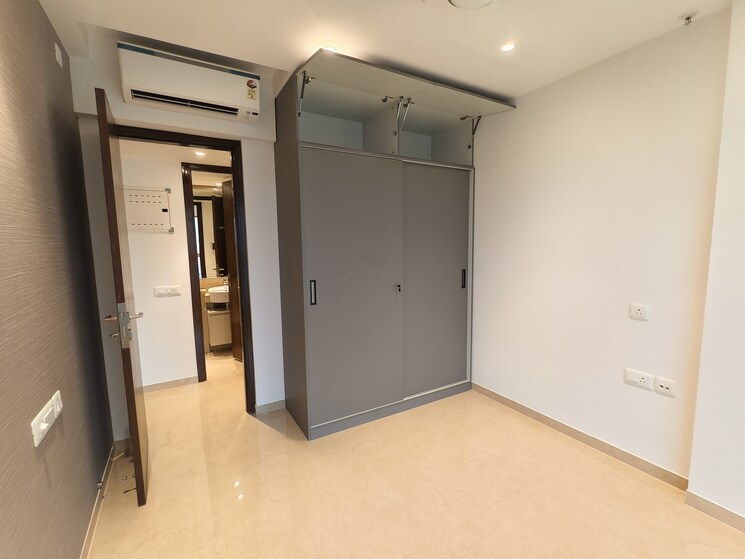 Room, hiranandani-highland 1 Bedroom 487 Sq.Ft. Apartment In Powai Mumbai 8880262