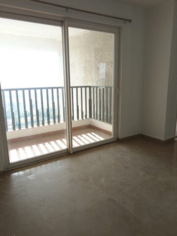 Room in 3 BHK Apartment at Mapsko Mount Ville, Sector 79 – for Rent