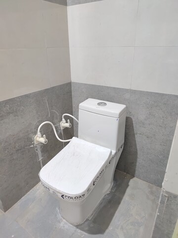 Furnished Amenities in 2 BHK Builder Floor at RWA Apartments Sector 47, Sector 47 – for Rent