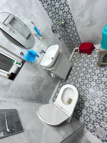 Bathroom in 4 BHK Apartment at Globe Paradise, Dombivli East – for Sale