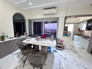 Master Bedroom in 4 BHK Apartment at Globe Paradise, Dombivli East – for Sale