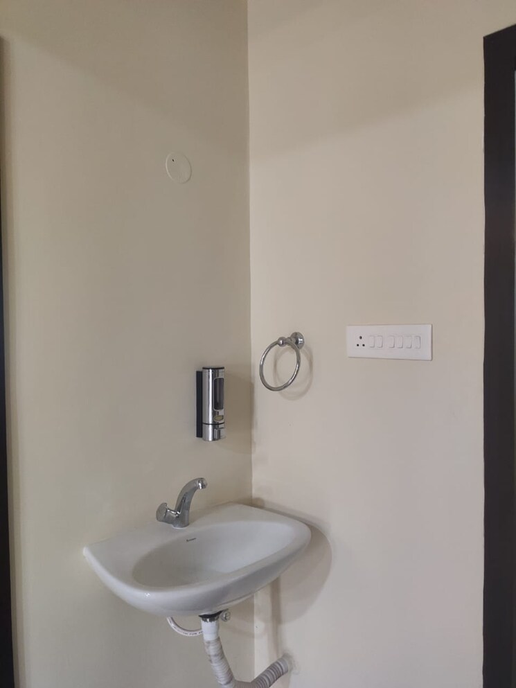 Bathroom, kondapur 3 Bedroom 2000 Sq.Ft. Builder Floor In Kondapur Hyderabad 8880308