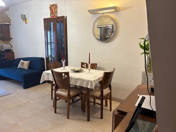 Master Bedroom in 2 BHK Apartment at K Raheja Palm Spring, Malad West – for Rent