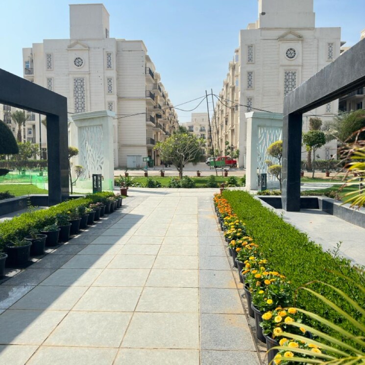 Exterior View, signature-the-serenas 2 Bedroom 724 Sq.Ft. Apartment In Sohna Sector 33 Gurgaon 8880344