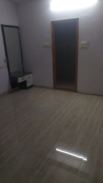 Room in 1 BHK Apartment at Manikonda – for Rent