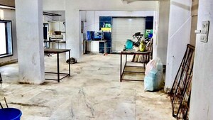  Showroom For Sale in Mastermind Apartments, Goregaon East