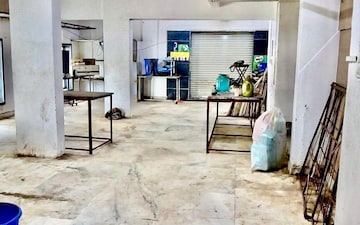 Showroom For Sale in Mastermind Apartments, Goregaon East
