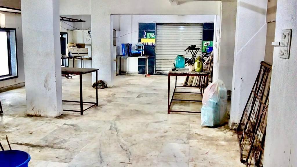 Showroom For Sale in Mastermind Apartments