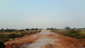  Plot For Sale in Amlidih Main Road