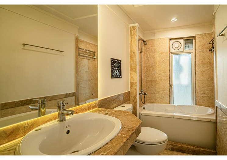 Bathroom, hiranandani-gardens-torino 3 Bedroom 1440 Sq.Ft. Apartment In Powai Mumbai 8880389